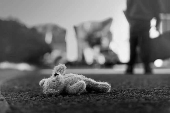 Black,And,White,Photo,Of,Teddy,Bear,Laying,On,The