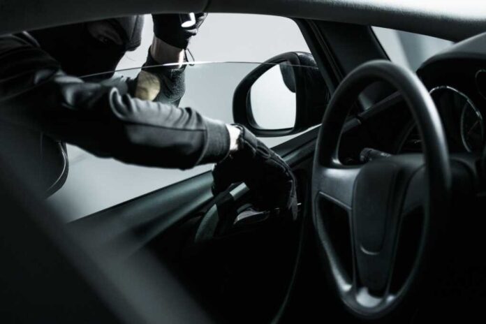 Car,Thief,Trying,To,Open,Car,From,The,Inside.,Car